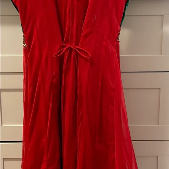 Girls Churidar/Punjabi Suit - Picture 2 of 3